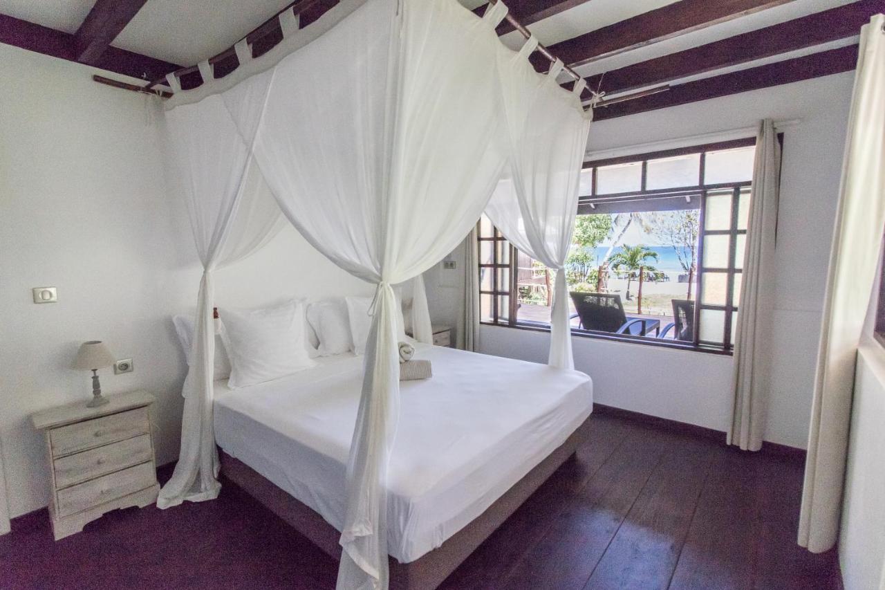 Le Coconut Lodge Avatoru Exterior foto