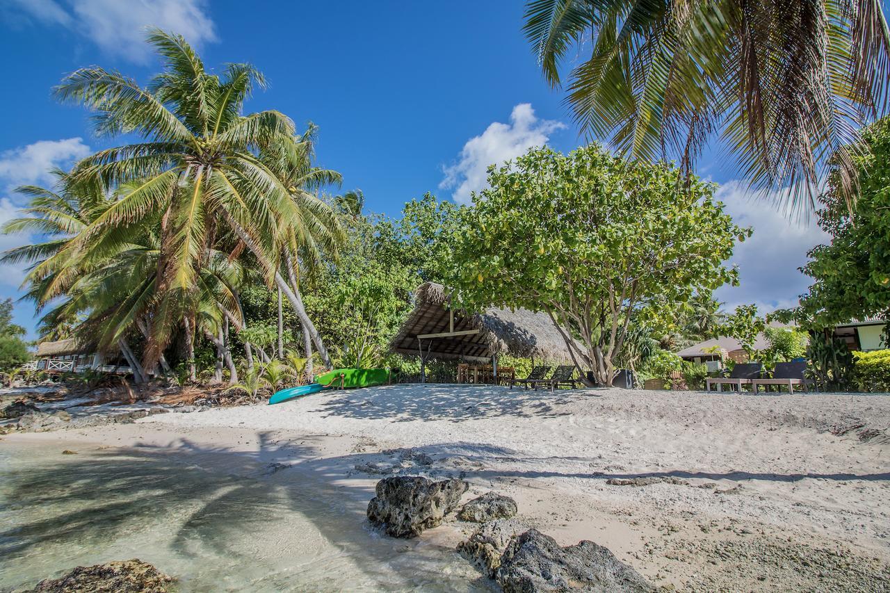 Le Coconut Lodge Avatoru Exterior foto